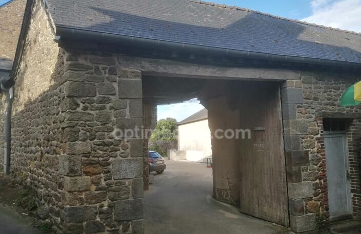 INVESTISSEURS A vendre ensemble d'Immeubles et maisons en pierre  à vendre  (35) — photo 2