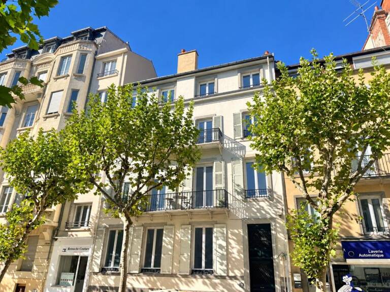 Appartement T3, 90 m²  Clermont-Ferrand – rue Blatin — photo 1
