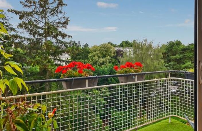 SCEAUX - 8 MIN RER SCEAUX - 3P - 55,65 M² - BALCON - 4E ET DERNIER ETAGE -  CAVE - PARKING LIBRE DANS RESIDENCE FERMEE - POSSIBILITE BOX — photo 5