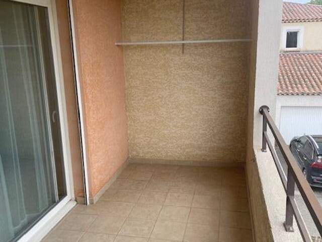 Appartement meublé avec garage À Louer — photo du bien