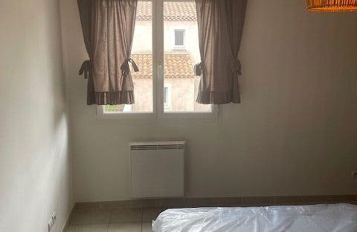 Appartement meublé avec garage À Louer — photo 5