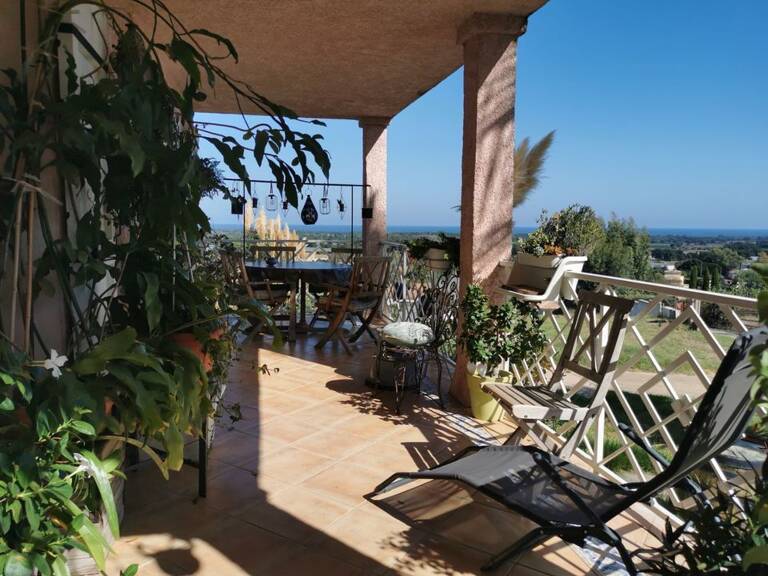 Villa F4 duplex vide Castellare plaine — photo 1