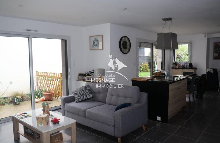 À Vendre chez Christelle Mesnage Immobilier, AUX PORTES DE D — photo 5