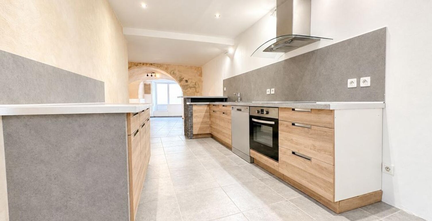 À vendre bel appartement avec cachet en RDC sur Montélimar — photo 1