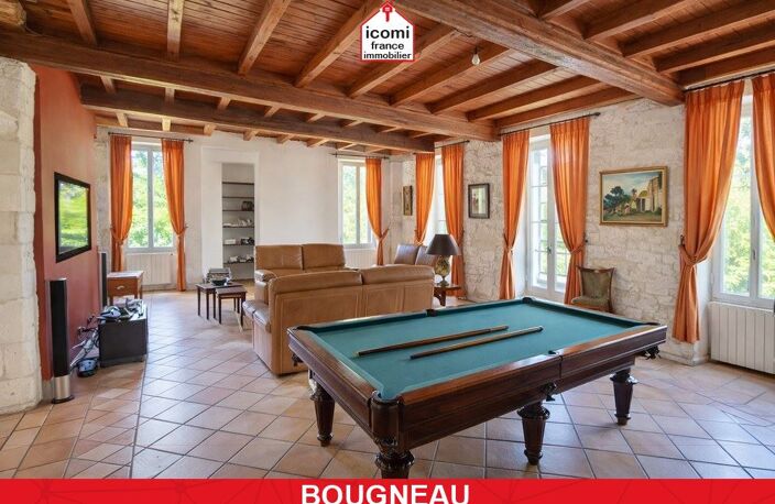 CHARENTE-MARITIME - Bougneau (17800) - A VENDRE - PROPRIETE DE +800² SUR 1.5HA - AMENAGEMENT ACTUEL 1 DUPLEX ET 2 APT INVITES  - CARRIERE - DEPENDANCE - AUTHENTICITE - CHARME - RARE — photo 4
