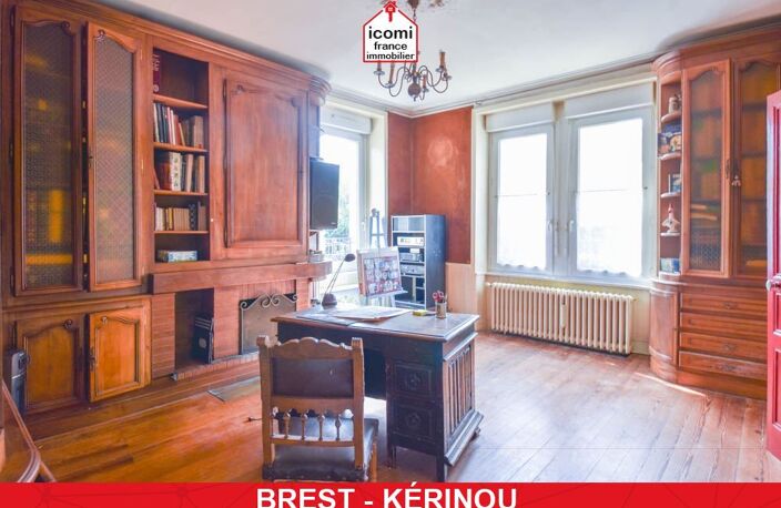 FINISTERE - Brest (29200) - A VENDRE - MAISON DE 268M2  A RENOVER - 8 CHAMBRES - 2 CAVES - JARDIN CLOS ARBORE DE 1250M² - PSCINE - POSSIBILITE DE CREER PLUSIEURS APPARTEMENTS — photo 3