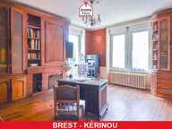 FINISTERE - Brest (29200) - A VENDRE - MAISON DE 268M2  A RENOVER - 8 CHAMBRES - 2 CAVES - JARDIN CLOS ARBORE DE 1250M² - PSCINE - POSSIBILITE DE CREER PLUSIEURS APPARTEMENTS — photo 3