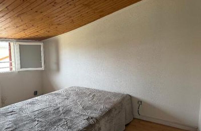 T4 — photo 2