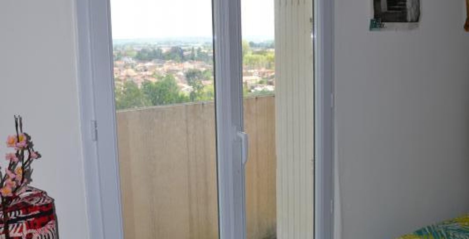 T4 — photo 1