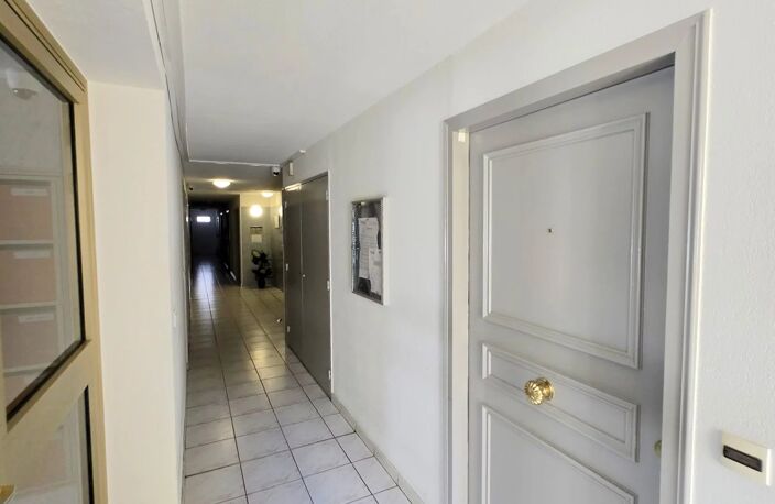 VALROSE/ST MAURICE - STUDIO 21m² — photo 3