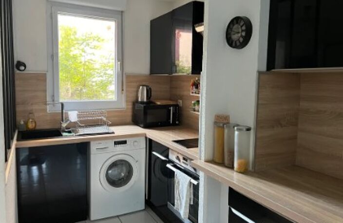 T2 — photo 2