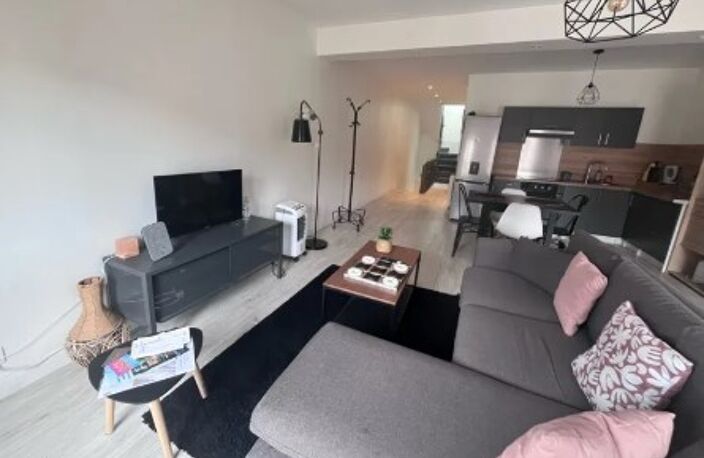 T3 — photo 3