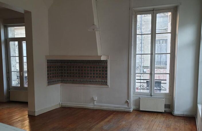 T2 — photo 2