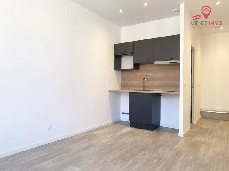 Studio de 21m² refait à neuf Vénissieux Moulin à vent — photo 1