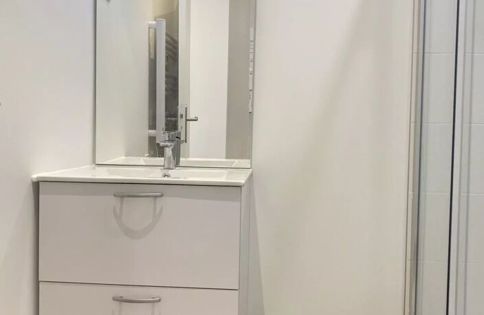 Studio de 21m² refait à neuf Vénissieux Moulin à vent — photo 5