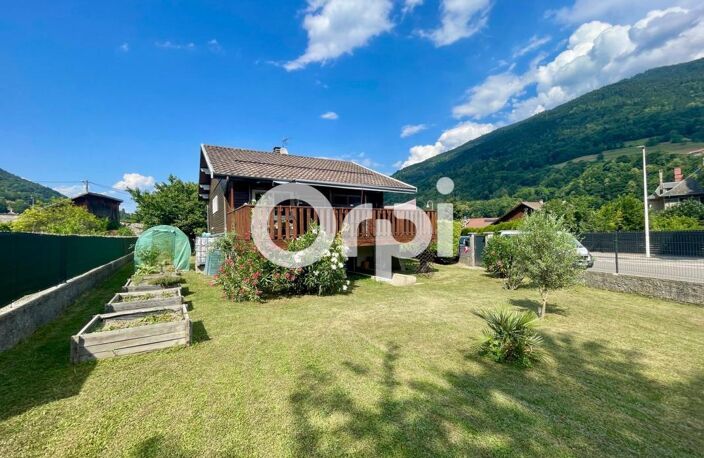 Ensemble immobilier avec habitation principale, dépendance et revenu locatif – Terrain de 1 004 m²

ALLEVARD-LES-BAINS – 38580 — photo 4