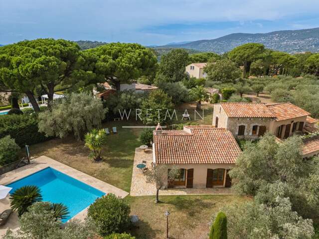 Superbe villa provençale au sein d’un domaine privé et sécurisé — photo du bien