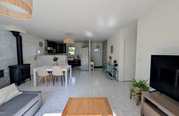 Maison 100m2, La Gripperie Saint Symphorien — photo 2