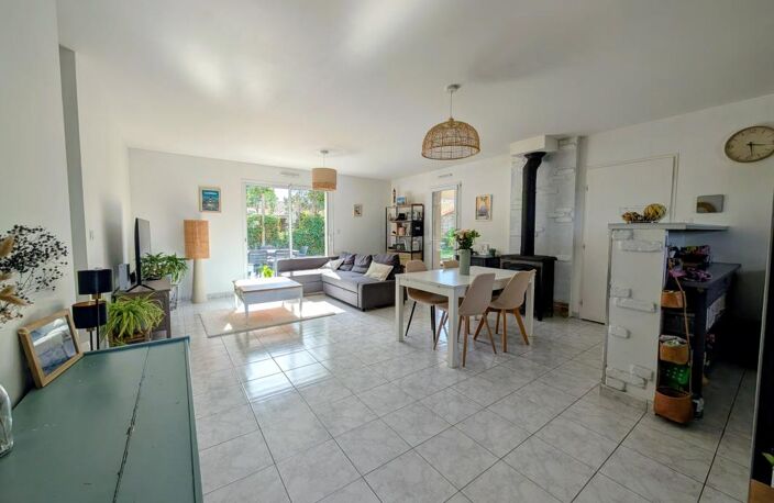 Maison 100m2, La Gripperie Saint Symphorien — photo 3