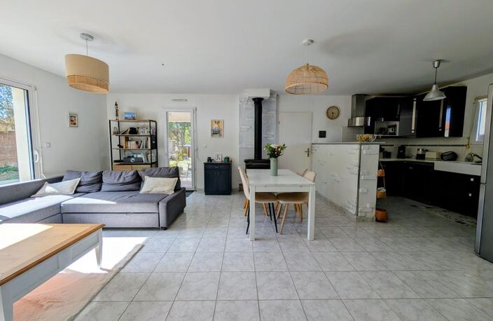 Maison 100m2, La Gripperie Saint Symphorien — photo 4