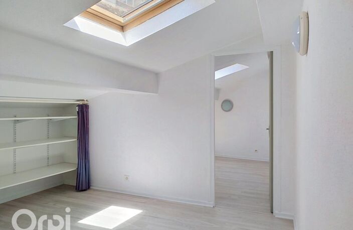 Appartement À Louer — photo 2