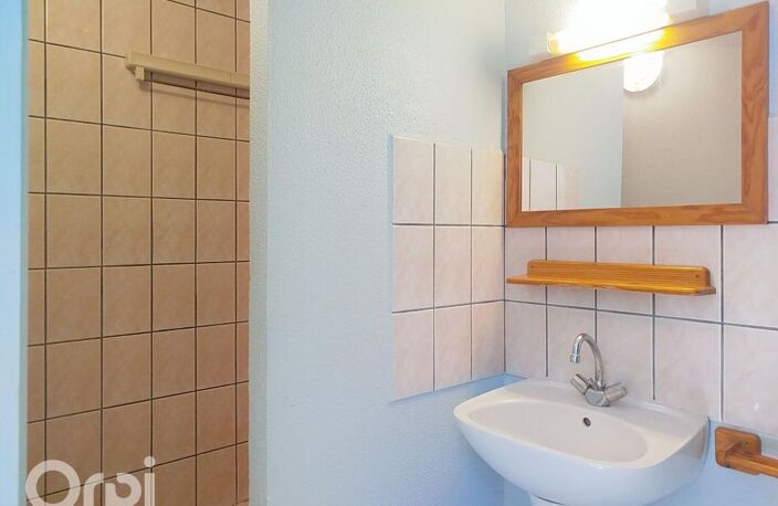 Appartement À Louer — photo 3