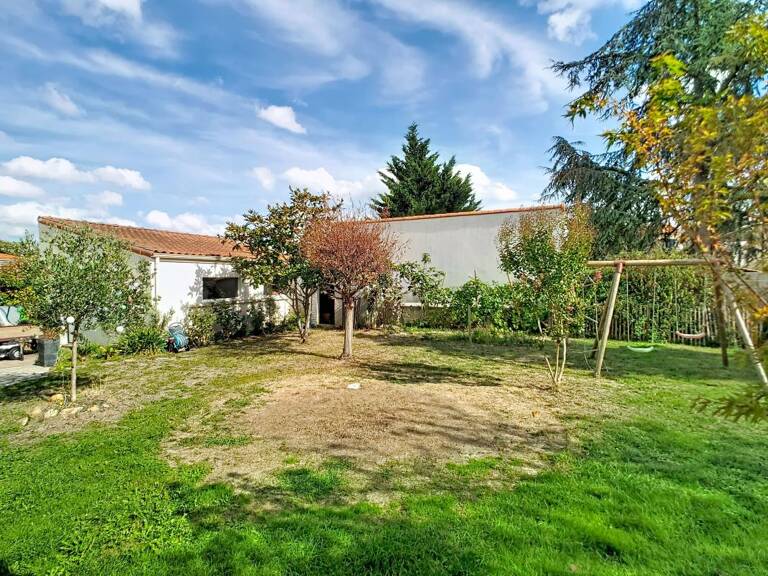 Maison centre ville de Basse-Goulaine plain-pied au clame — photo 1