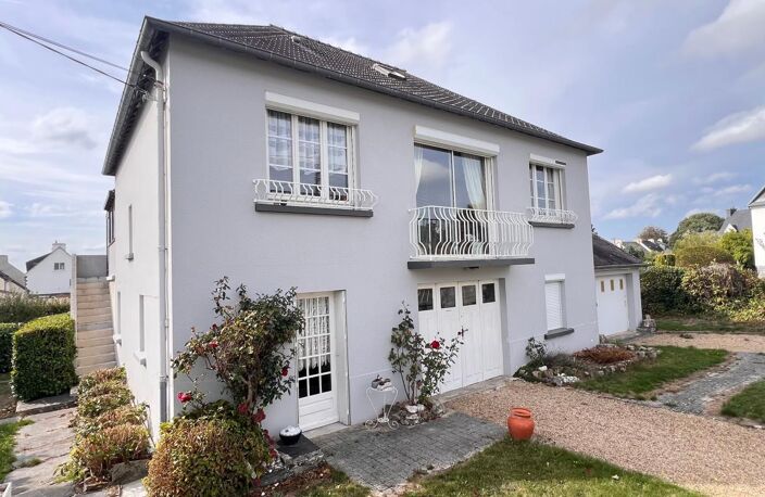 Maison à vendre au cœur de Carhaix ! — photo 2
