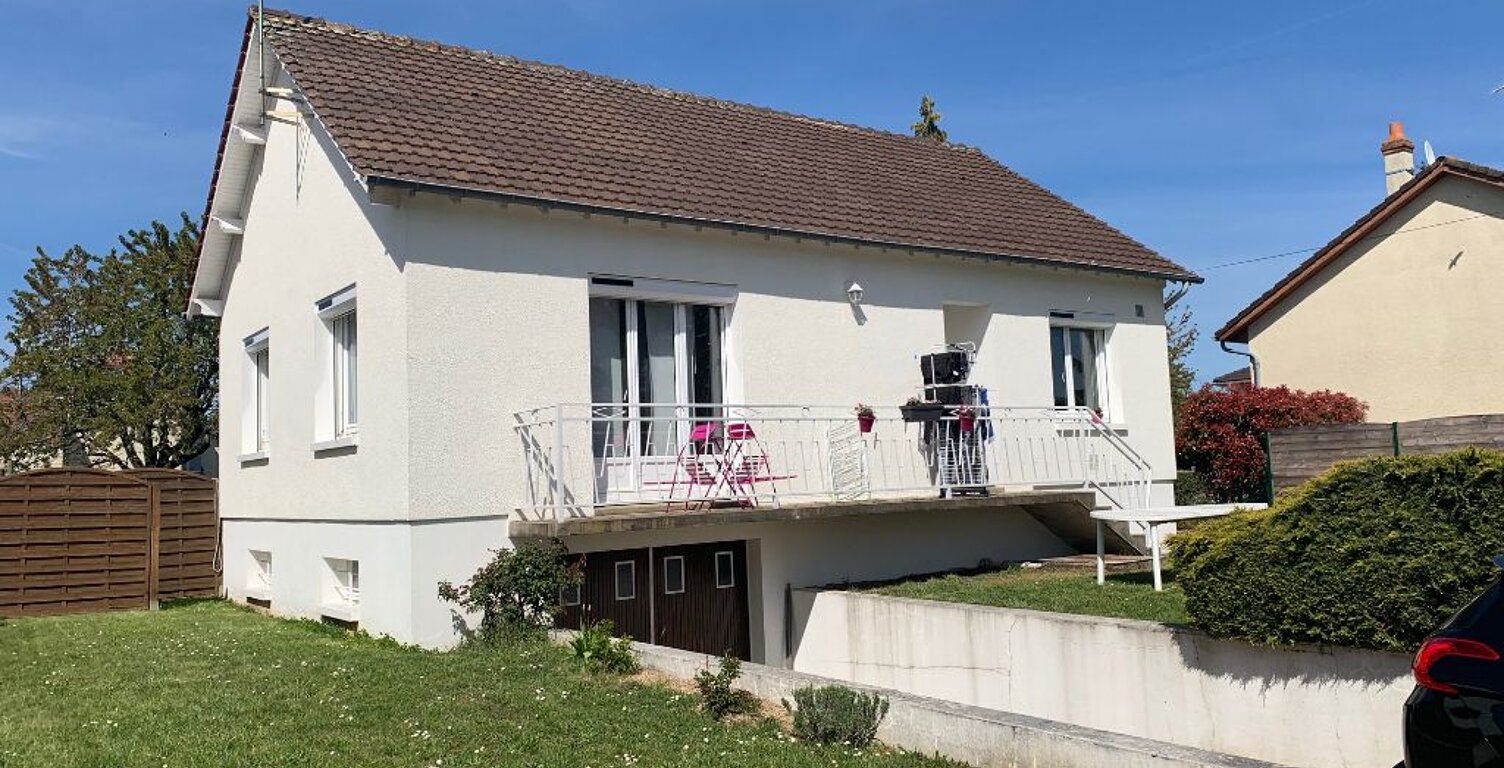 Maison Sandillon 5 pièce(s) 82 m2 — photo 1
