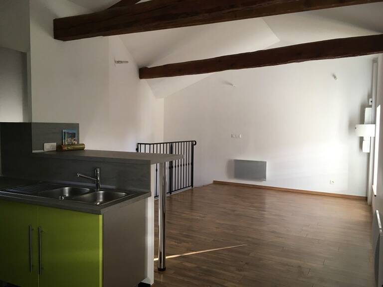 Appartement 2 pièces 43 m2  à  environ 20 minutes d'Avignon et Orange — photo 1
