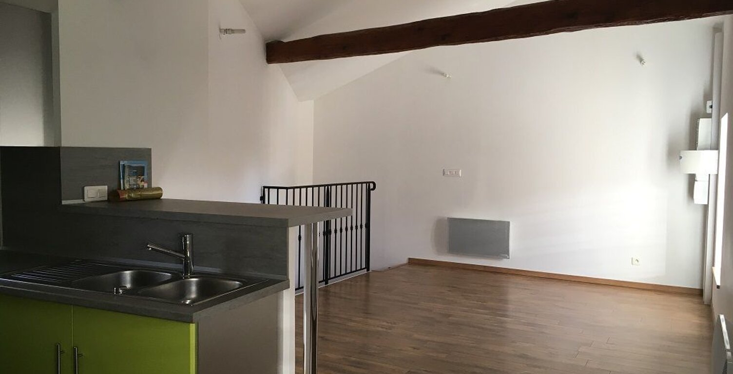 Appartement 2 pièces 43 m2  à  environ 20 minutes d'Avignon et Orange — photo 1