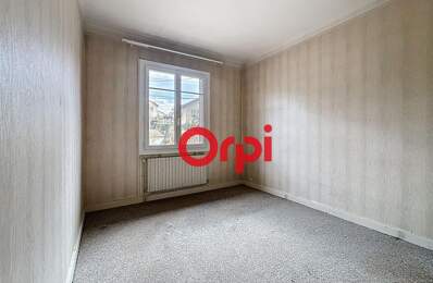 Belle maison avec potentiel d'aménagement — photo du bien