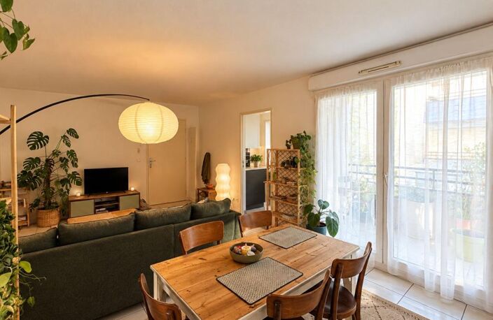 Appartement Bordeaux 2 pièce(s) 53.84 m2 — photo 2