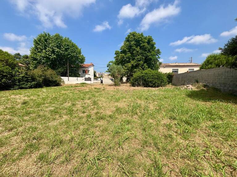 Terrain 376m quartier amoureux à Nîmes — photo 1