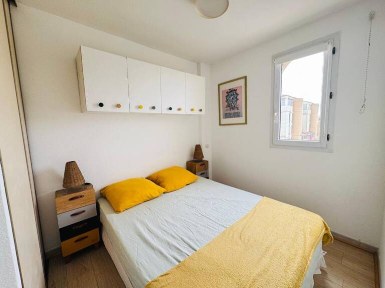 T2 EN DERNIER ETAGE AVEC VUE SUR LA MARINA — photo 1