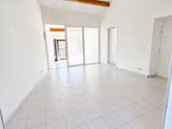 AGDE - Appartement À Louer — photo 2