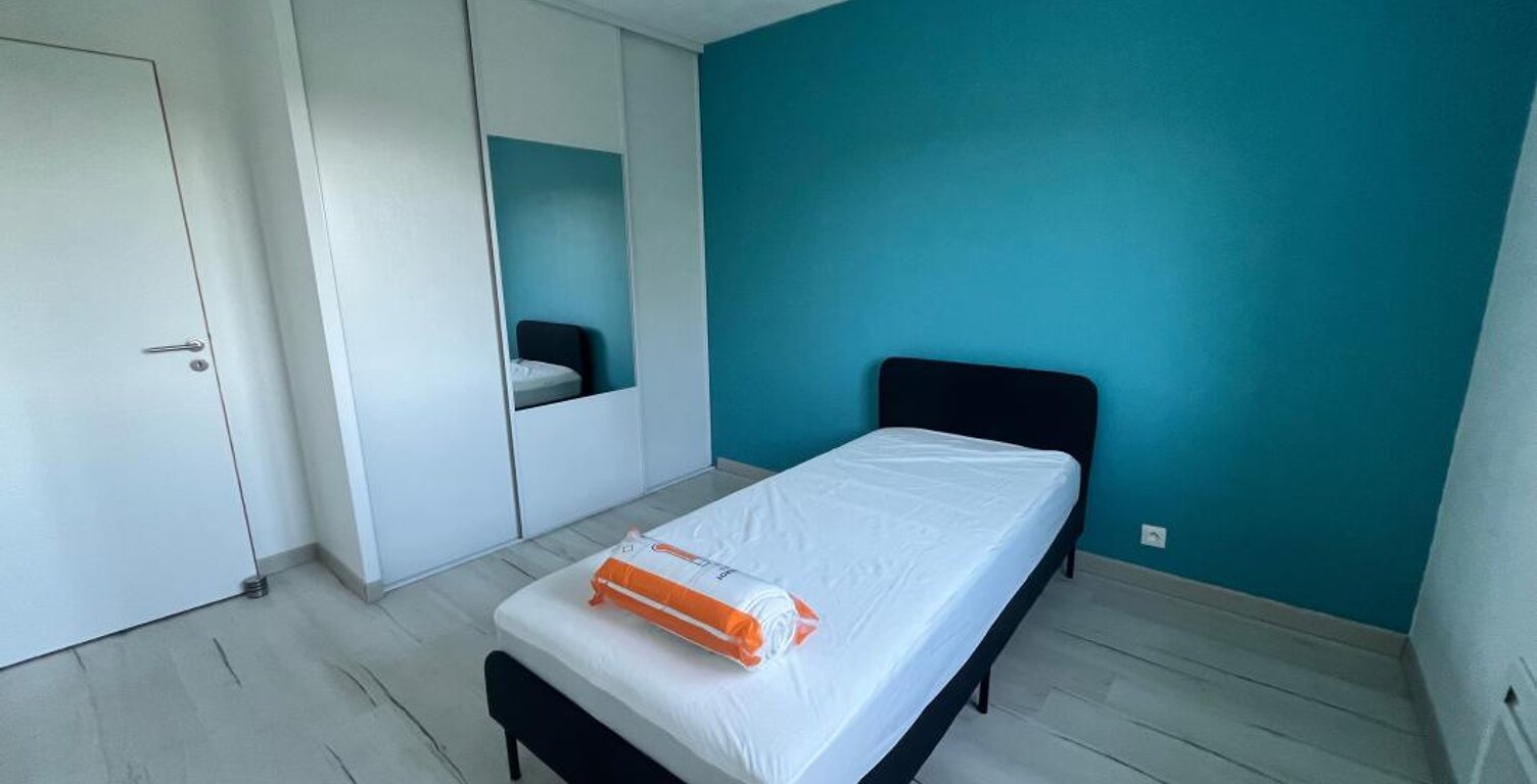 Maison À Louer — photo 1