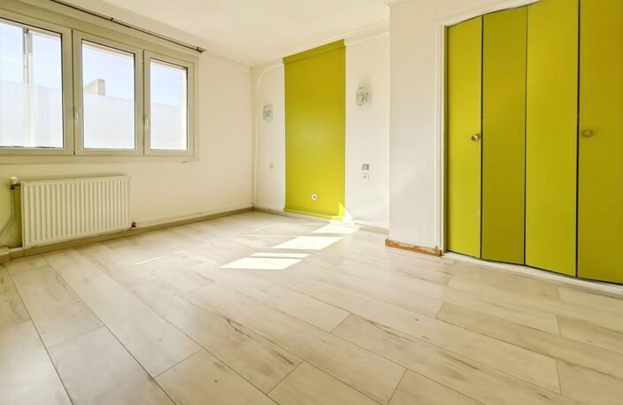 Beaux volumes - Cour & terrasse — photo 4