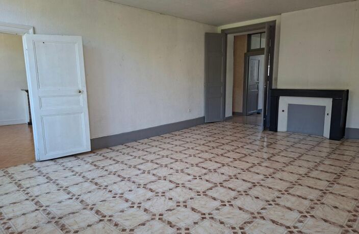 Mende – Appartement T4 de 124 m² avec balcon — photo 2