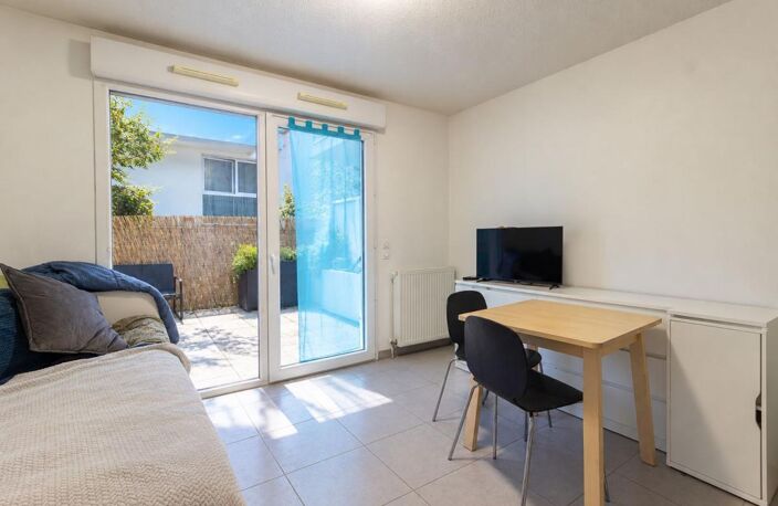 MONTPELLIER - Quartier HÔPITAUX-FACULTÉS - STUDIO 20 m² AVEC TERRASSE 10 m² — photo 2