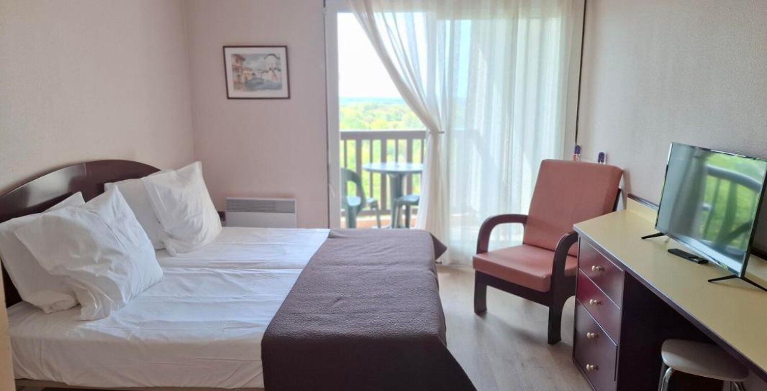 Appartement À Vendre — photo 1
