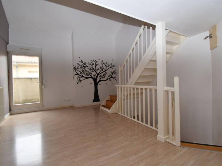 Appartement À Vendre — photo 1