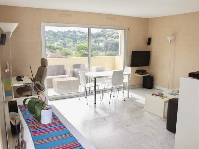 Appartement de 60m2 à louer sur Vallauris — photo du bien