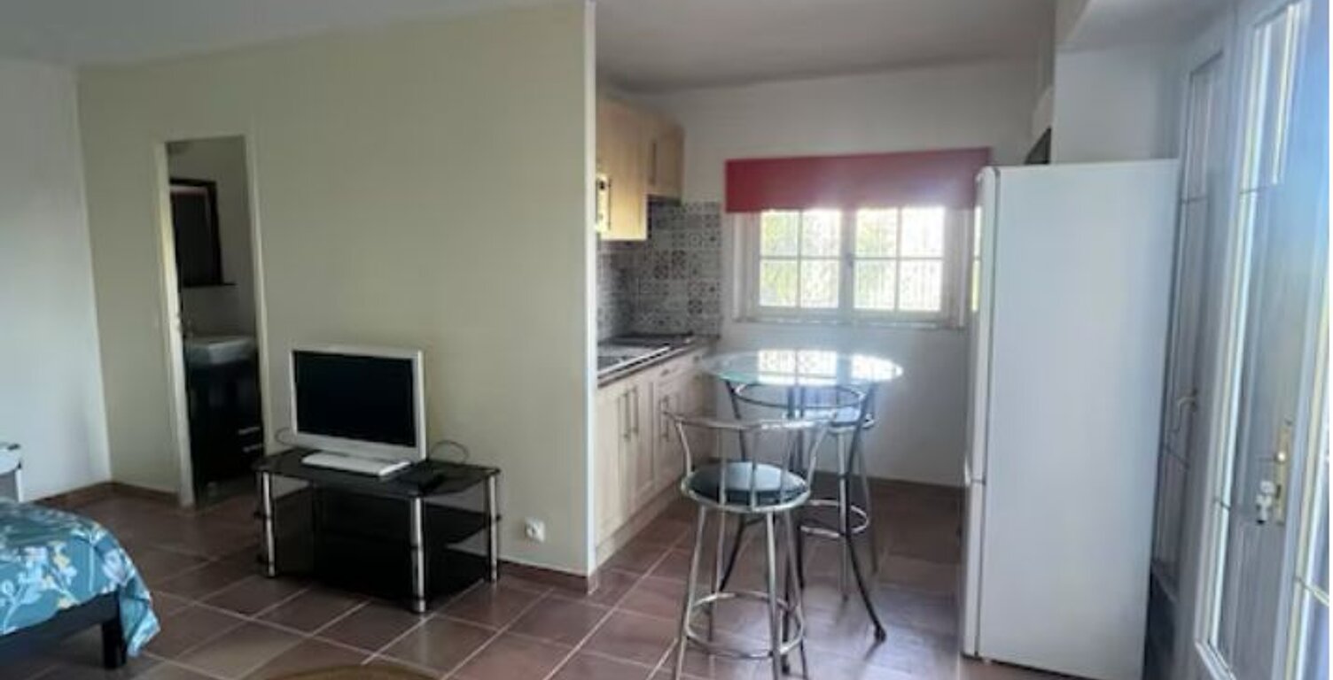 Studio de 26m2 à louer sur Sainte-Maxime — photo 1