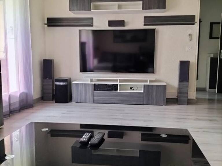 Appartement de 54m2 à louer sur La Trinité — photo 1