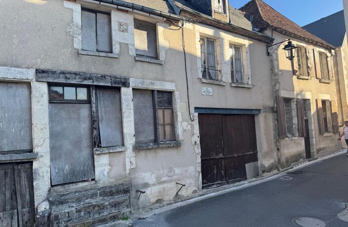 SANCERRE CENTRE-VILLAGE — Maison de caractère à rénover entièrement avec jardinet et garage — photo 2