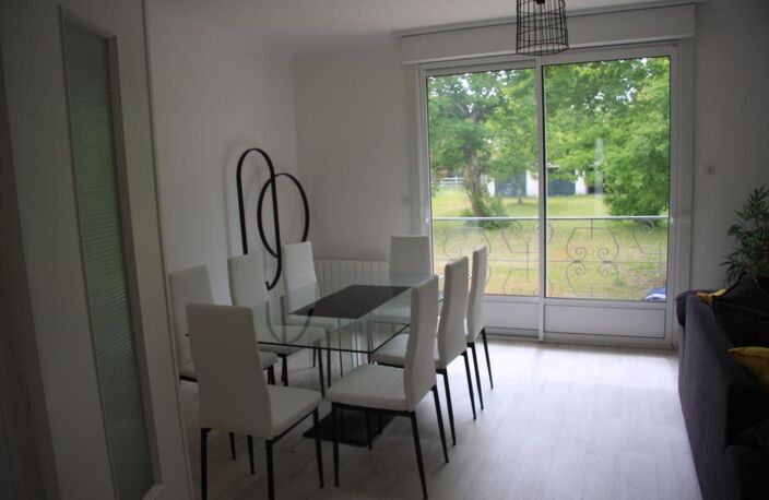 Appartement À Louer — photo 4