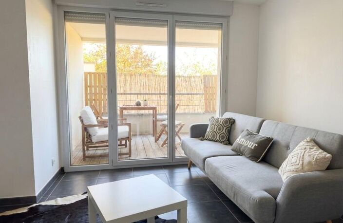 T2 / CASTANET-TOLOSAN / PARKING SOUS-SOL BOXABLE / TERRASSE — photo 4