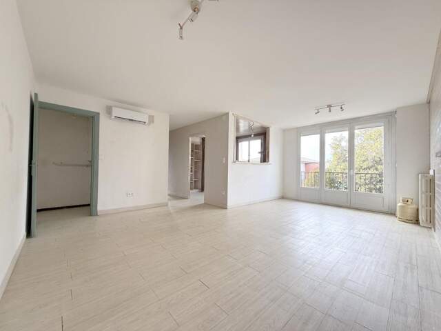 TOULOUSE GRAND SELVE – APPARTEMENT T3 EN DERNIER ÉTAGE AVEC PARKING ET CELLIER — photo du bien
