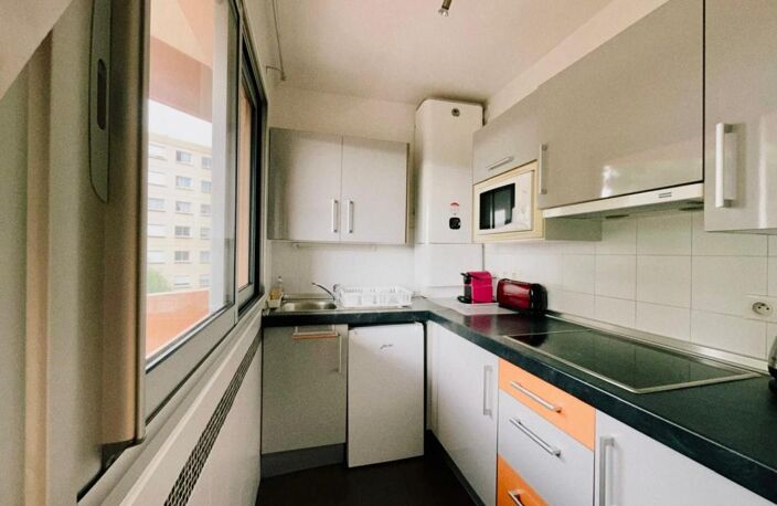 Appartement À Louer ETUDIANT — photo 2